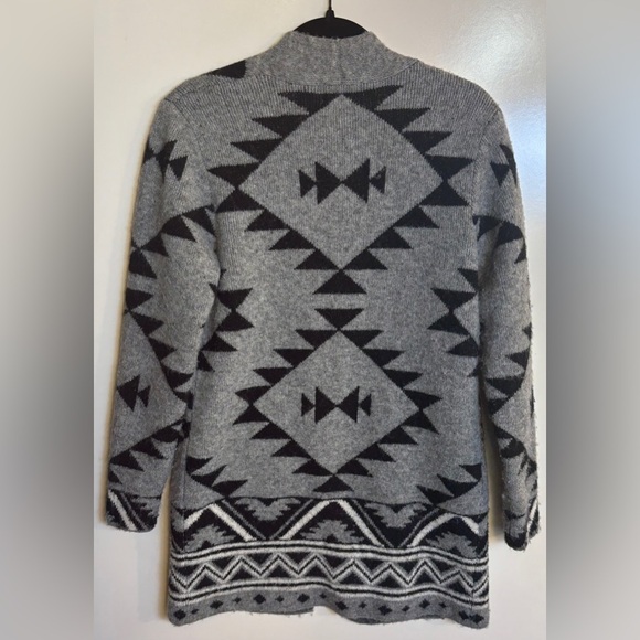 FRYE Southwestern Aztec Jacquard Cardigan Coat XS - Picture 5 of 8